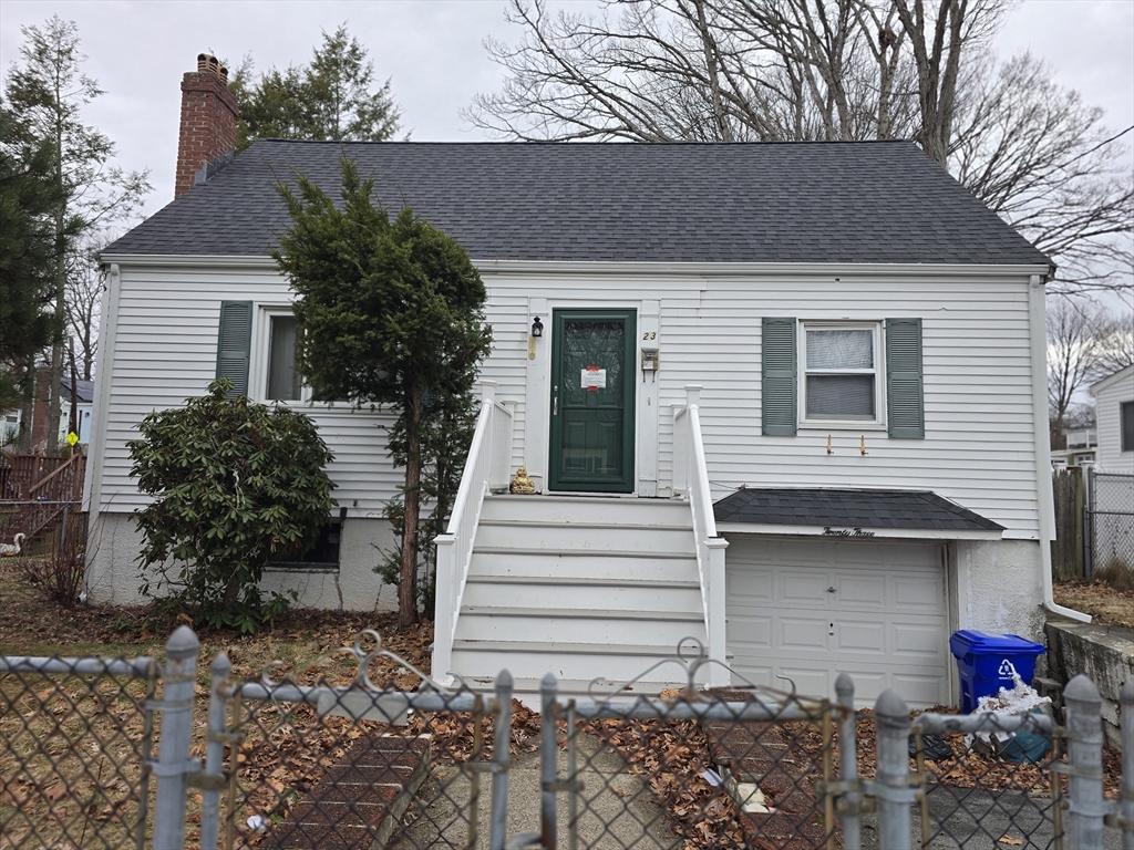 23 Maryknoll Street, Boston, Massachusetts, 4 Bedrooms Bedrooms, 8 Rooms Rooms,2.5 BathroomsBathrooms,Residential,For Sale,Maryknoll Street,73488932