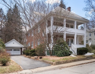 89-91 Hartwell St, Southbridge, Massachusetts, 6 Bedrooms Bedrooms, 12 Rooms Rooms,2 BathroomsBathrooms,Residential Income,For Sale,Hartwell St,73488934