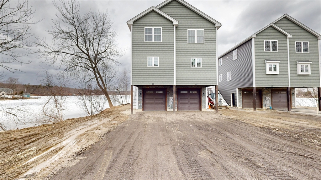 46 Hastings Avenue, Worcester, Massachusetts, 2 Bedrooms Bedrooms, 4 Rooms Rooms,1.5 BathroomsBathrooms,Residential,For Sale,Hastings Avenue,73488939