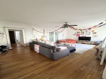 74 The Fenway, Boston, Massachusetts, 2 Bedrooms Bedrooms, 6 Rooms Rooms,1 BathroomBathrooms,Residential Lease,For Rent,The Fenway,73489086