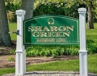 42 Bayberry Dr, Sharon, Massachusetts, 1 Bedroom Bedrooms, 3 Rooms Rooms,1 BathroomBathrooms,Residential,For Sale,Bayberry Dr,73489050