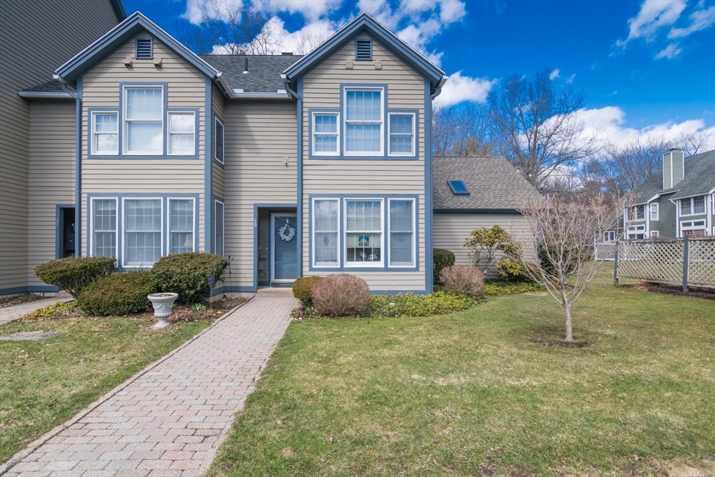 60 Amity Place, Amherst, Massachusetts, 4 Bedrooms Bedrooms, 7 Rooms Rooms,3.5 BathroomsBathrooms,Residential,For Sale,Amity Place,73488936