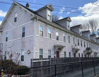 68 Elm St, Marlborough, Massachusetts, 3 Bedrooms Bedrooms, 6 Rooms Rooms,2 BathroomsBathrooms,Residential Lease,For Rent,Elm St,73488977