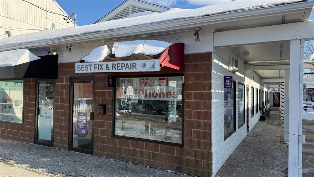 569 Main St, Barnstable, Massachusetts, ,Commercial Sale,For Sale,Main St,73488992