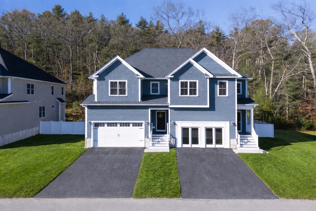 35 Thomas Mann Circle, Norfolk, Massachusetts, 3 Bedrooms Bedrooms, 6 Rooms Rooms,2.5 BathroomsBathrooms,Residential,For Sale,Thomas Mann Circle,73489052