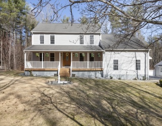 147 West Street, Douglas, Massachusetts, 4 Bedrooms Bedrooms, 8 Rooms Rooms,3.5 BathroomsBathrooms,Residential,For Sale,West Street,73489056