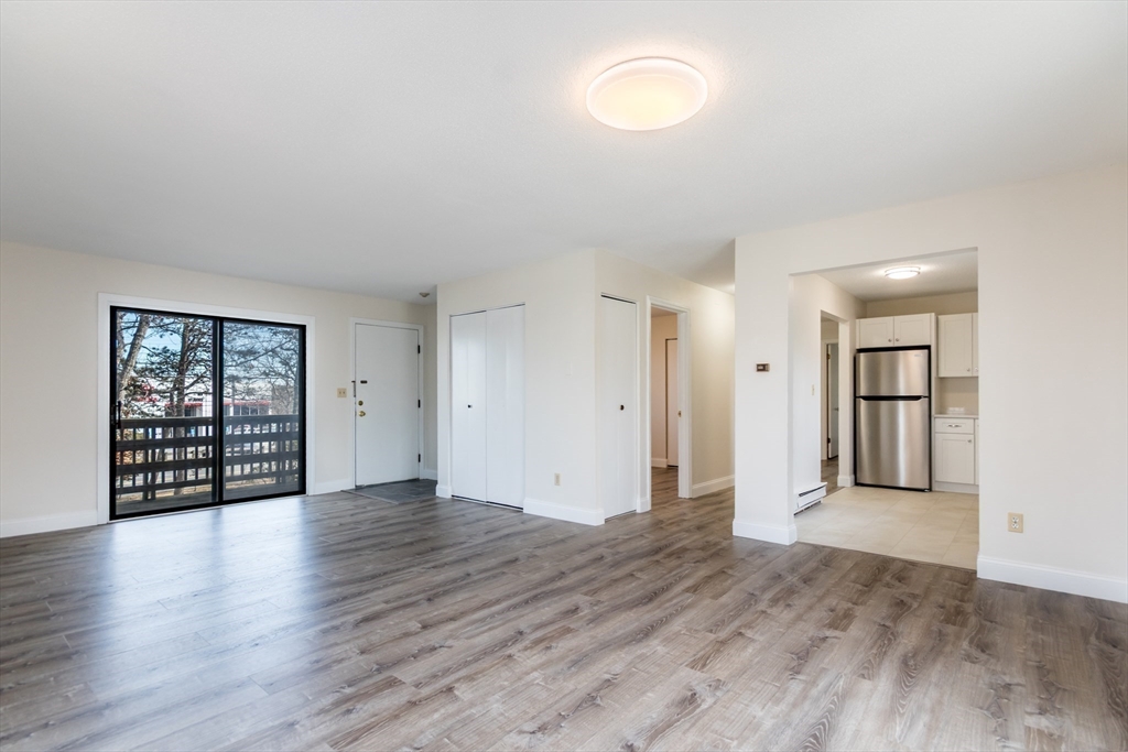 800 Bearses Way, Barnstable, Massachusetts, 3 Bedrooms Bedrooms, 5 Rooms Rooms,2 BathroomsBathrooms,Residential,For Sale,Bearses Way,73489064