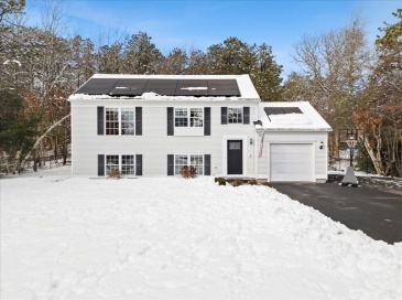 16 Paulette Ter, Plymouth, Massachusetts, 3 Bedrooms Bedrooms, 6 Rooms Rooms,2 BathroomsBathrooms,Residential,For Sale,Paulette Ter,73474345