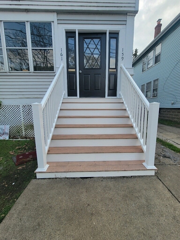 159 Boston Ave, Somerville, Massachusetts, 2 Bedrooms Bedrooms, 3 Rooms Rooms,1 BathroomBathrooms,Residential Lease,For Rent,Boston Ave,73465041