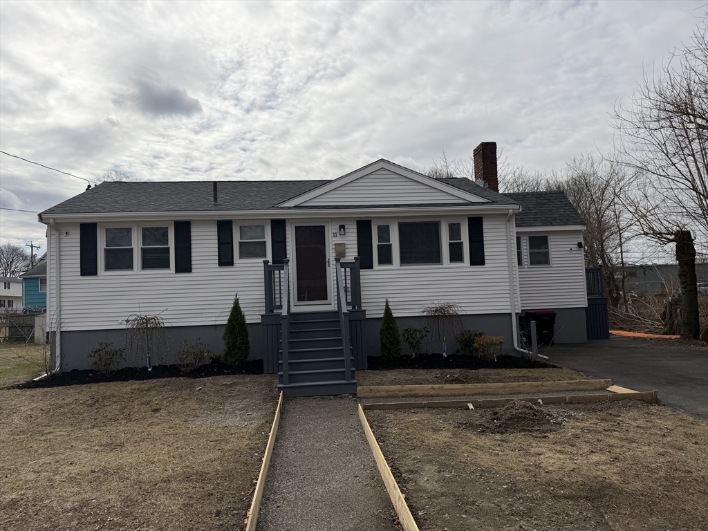 11 Carter, Brockton, Massachusetts, 3 Bedrooms Bedrooms, 6 Rooms Rooms,1 BathroomBathrooms,Residential,For Sale,Carter,73489211
