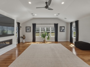 235 Brook Street, Plympton, Massachusetts, 4 Bedrooms Bedrooms, 10 Rooms Rooms,3.5 BathroomsBathrooms,Residential Lease,For Rent,Brook Street,73489163