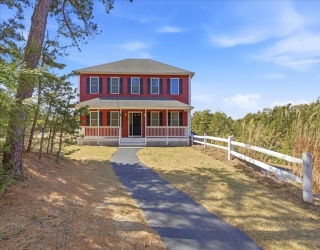 10 Jonathan Ln, Wareham, Massachusetts, 3 Bedrooms Bedrooms, 6 Rooms Rooms,2.5 BathroomsBathrooms,Residential,For Sale,Jonathan Ln,73489149