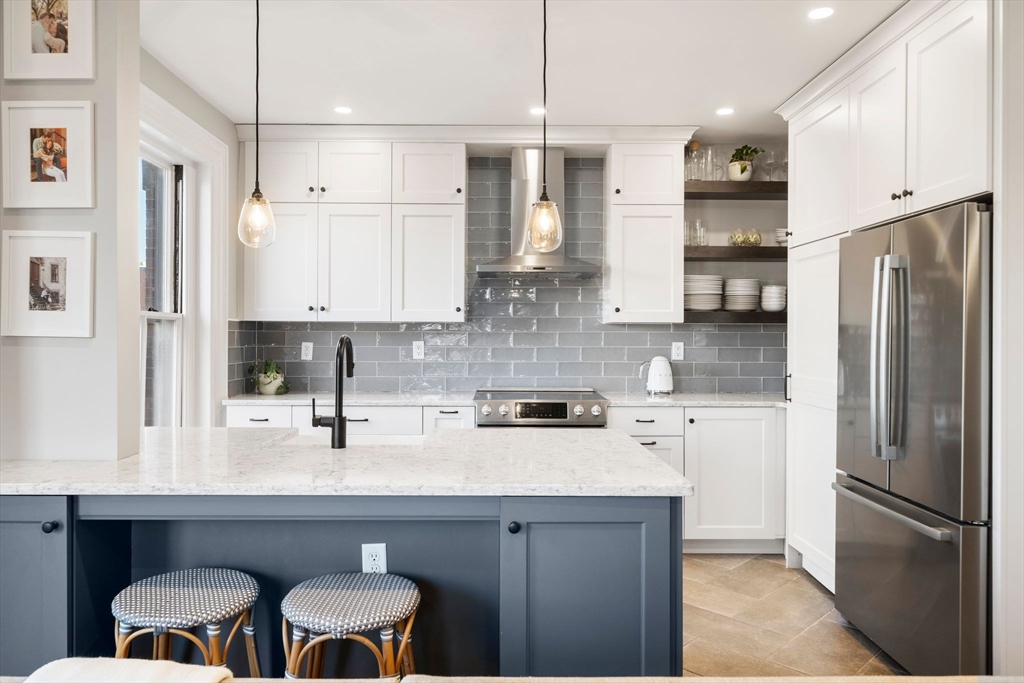 488-488A Columbus Ave, Boston, Massachusetts, 1 Bedroom Bedrooms, 3 Rooms Rooms,1 BathroomBathrooms,Residential,For Sale,Columbus Ave,73489239