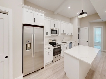 220-222 Tremont St., Boston, Massachusetts, 4 Bedrooms Bedrooms, 6 Rooms Rooms,2 BathroomsBathrooms,Residential Lease,For Rent,Tremont St.,73489265