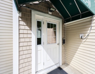 1261 Church St, New Bedford, Massachusetts, 2 Bedrooms Bedrooms, 4 Rooms Rooms,1 BathroomBathrooms,Residential,For Sale,Church St,73489280