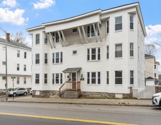 1038 Main Street, Worcester, Massachusetts, 12 Bedrooms Bedrooms, 24 Rooms Rooms,6 BathroomsBathrooms,Residential Income,For Sale,Main Street,73489300