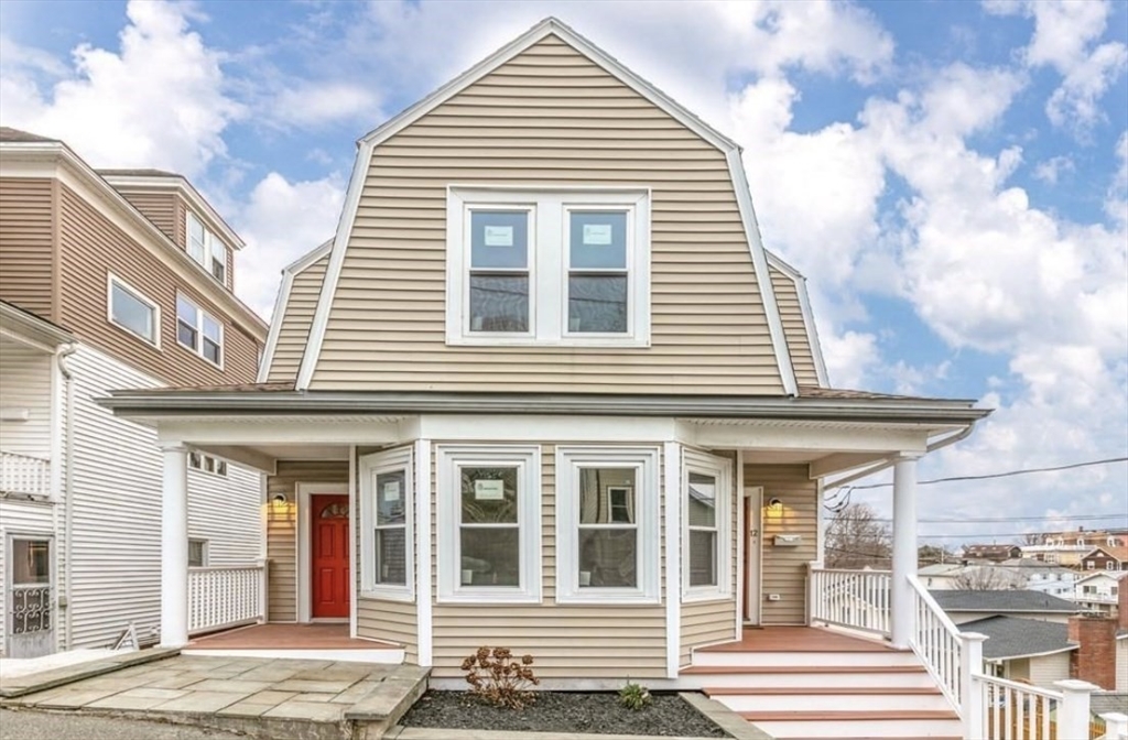 12 Hampden St, Gloucester, Massachusetts, 3 Bedrooms Bedrooms, 6 Rooms Rooms,1 BathroomBathrooms,Residential Lease,For Rent,Hampden St,73489356