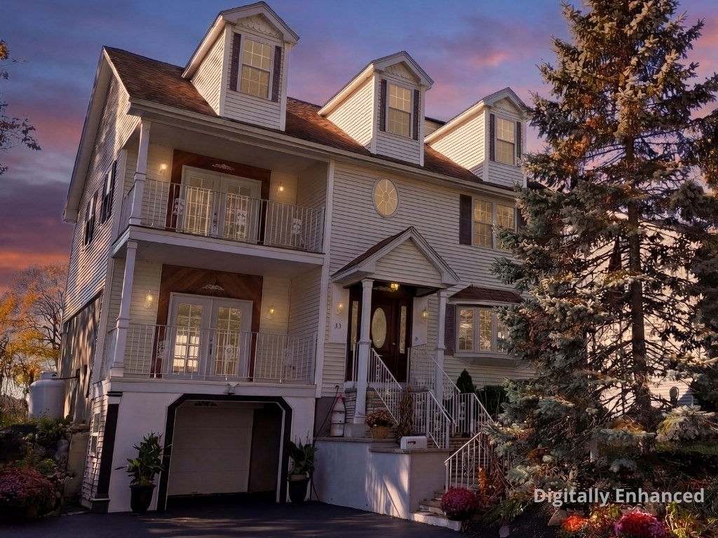 33 Lakeside Dr, Shrewsbury, Massachusetts, 5 Bedrooms Bedrooms, 9 Rooms Rooms,3.5 BathroomsBathrooms,Residential,For Sale,Lakeside Dr,73489384