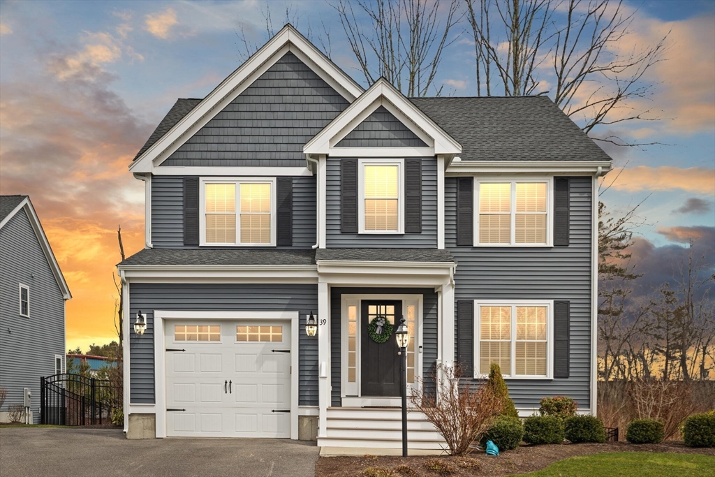 39 Windchime Road, Easton, Massachusetts, 3 Bedrooms Bedrooms, 6 Rooms Rooms,2.5 BathroomsBathrooms,Residential,For Sale,Windchime Road,73489371