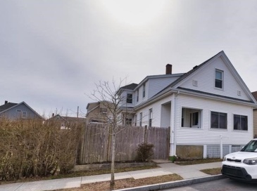 18 Bliss, Dartmouth, Massachusetts, 5 Bedrooms Bedrooms, 10 Rooms Rooms,2 BathroomsBathrooms,Residential Income,For Sale,Bliss,73489455