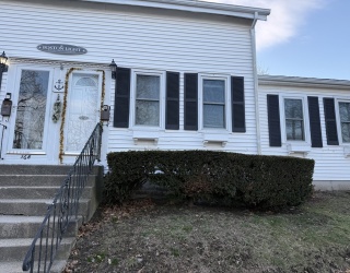 170 Neck St, Weymouth, Massachusetts, 3 Bedrooms Bedrooms, 4 Rooms Rooms,2 BathroomsBathrooms,Residential Lease,For Rent,Neck St,73489480