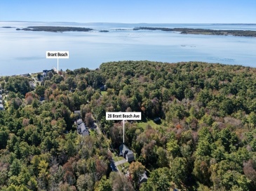 28 Brant Beach Ave, Mattapoisett, Massachusetts, 3 Bedrooms Bedrooms, 5 Rooms Rooms,2 BathroomsBathrooms,Residential,For Sale,Brant Beach Ave,73465162