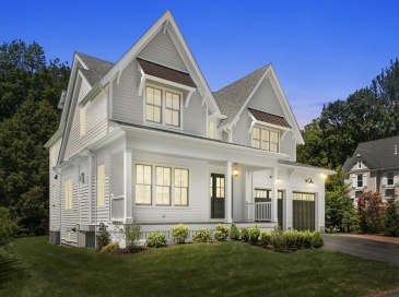 233 Warren Street, Needham, Massachusetts, 5 Bedrooms Bedrooms, 15 Rooms Rooms,6 BathroomsBathrooms,Residential,For Sale,Warren Street,73385688