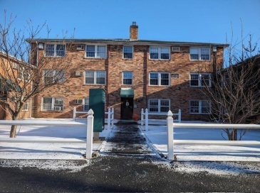 160 Tyngsboro Road, Chelmsford, Massachusetts, 2 Bedrooms Bedrooms, 2 Rooms Rooms,1 BathroomBathrooms,Residential Lease,For Rent,Tyngsboro Road,73471488
