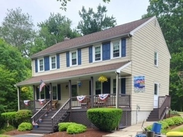 18 Macrae Drive, East Bridgewater, Massachusetts, 3 Bedrooms Bedrooms, 7 Rooms Rooms,2.5 BathroomsBathrooms,Residential,For Sale,Macrae Drive,73477708