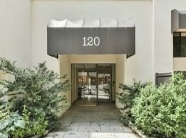 120 Beaconsfield Rd, Brookline, Massachusetts, 2 Bedrooms Bedrooms, 4 Rooms Rooms,1.5 BathroomsBathrooms,Residential Lease,For Rent,Beaconsfield Rd,73455372