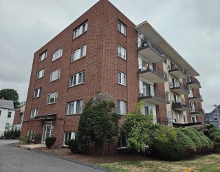 80 Main Street, Malden, Massachusetts, 1 Bedroom Bedrooms, 3 Rooms Rooms,1 BathroomBathrooms,Residential Lease,For Rent,Main Street,73489519