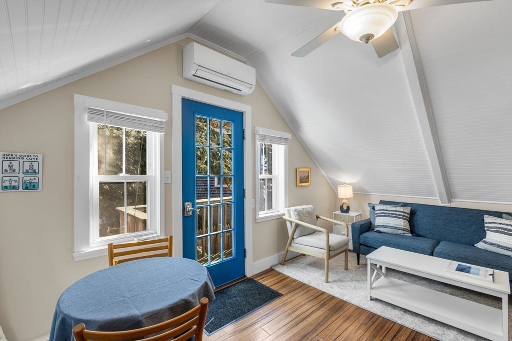 15 Carver, Provincetown, Massachusetts, 1 Bedroom Bedrooms, 2 Rooms Rooms,1 BathroomBathrooms,Residential,For Sale,Carver,73489115