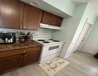 134 Merriam Ave, Leominster, Massachusetts, 3 Bedrooms Bedrooms, 6 Rooms Rooms,1 BathroomBathrooms,Residential Lease,For Rent,Merriam Ave,73489599