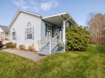 18 Mockingbird Ln, Tiverton, Rhode Island, 2 Bedrooms Bedrooms, 6 Rooms Rooms,2 BathroomsBathrooms,Residential,For Sale,Mockingbird Ln,73456698 18 Mockingbird Ln, Tiverton, Rhode Island, 2 Bedrooms Bedrooms, 6 Rooms Rooms,2 BathroomsBathrooms,Residential,For Sale,Mockingbird Ln,73456698