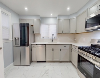 17-19 Dimick Street, Somerville, Massachusetts, 6 Bedrooms Bedrooms, 11 Rooms Rooms,3 BathroomsBathrooms,Residential Income,For Sale,Dimick Street,73479007