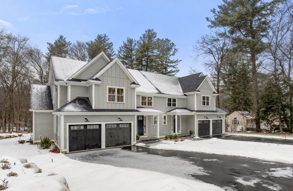 18 Hemlock, Bedford, Massachusetts, 3 Bedrooms Bedrooms, 8 Rooms Rooms,3.5 BathroomsBathrooms,Residential,For Sale,Hemlock,73477221