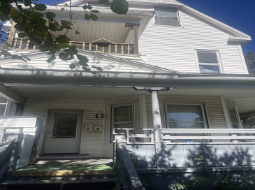 113 Franklin St, Westfield, Massachusetts, 8 Bedrooms Bedrooms, 15 Rooms Rooms,4 BathroomsBathrooms,Residential Income,For Sale,Franklin St,73444432