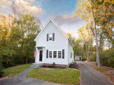 245-R Laurel St, East Bridgewater, Massachusetts, 3 Bedrooms Bedrooms, 6 Rooms Rooms,1 BathroomBathrooms,Residential,For Sale,Laurel St,73439864 245-R Laurel St, East Bridgewater, Massachusetts, 3 Bedrooms Bedrooms, 6 Rooms Rooms,1 BathroomBathrooms,Residential,For Sale,Laurel St,73439864