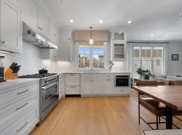 38 P St, Boston, Massachusetts, 2 Bedrooms Bedrooms, 4 Rooms Rooms,2 BathroomsBathrooms,Residential,For Sale,P St,73470273