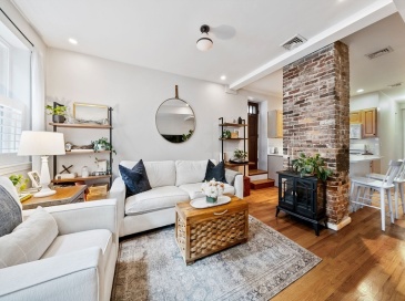 10 Allston Street, Boston, Massachusetts, 2 Bedrooms Bedrooms, 4 Rooms Rooms,1 BathroomBathrooms,Residential,For Sale,Allston Street,73474602 10 Allston Street, Boston, Massachusetts, 2 Bedrooms Bedrooms, 4 Rooms Rooms,1 BathroomBathrooms,Residential,For Sale,Allston Street,73474602