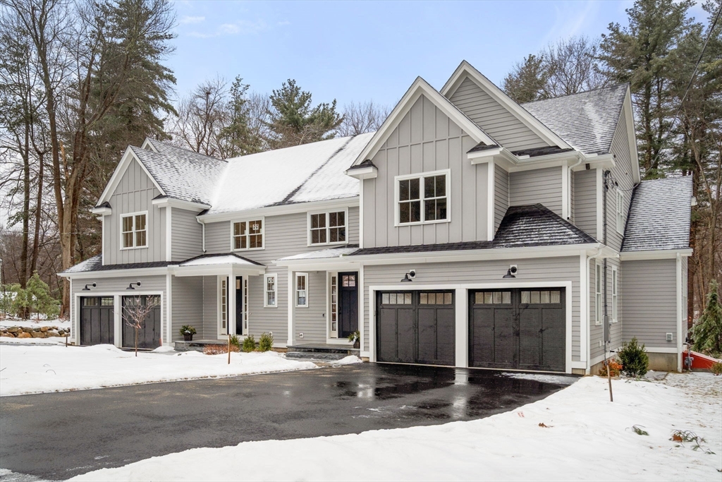 18 Hemlock, Bedford, Massachusetts, 3 Bedrooms Bedrooms, 8 Rooms Rooms,3.5 BathroomsBathrooms,Residential,For Sale,Hemlock,73466805