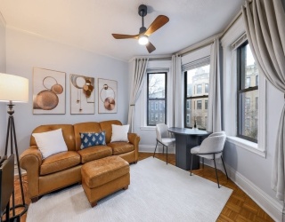 51 Park Dr, Boston, Massachusetts, 1 Bedroom Bedrooms, 3 Rooms Rooms,1 BathroomBathrooms,Residential,For Sale,Park Dr,73489700