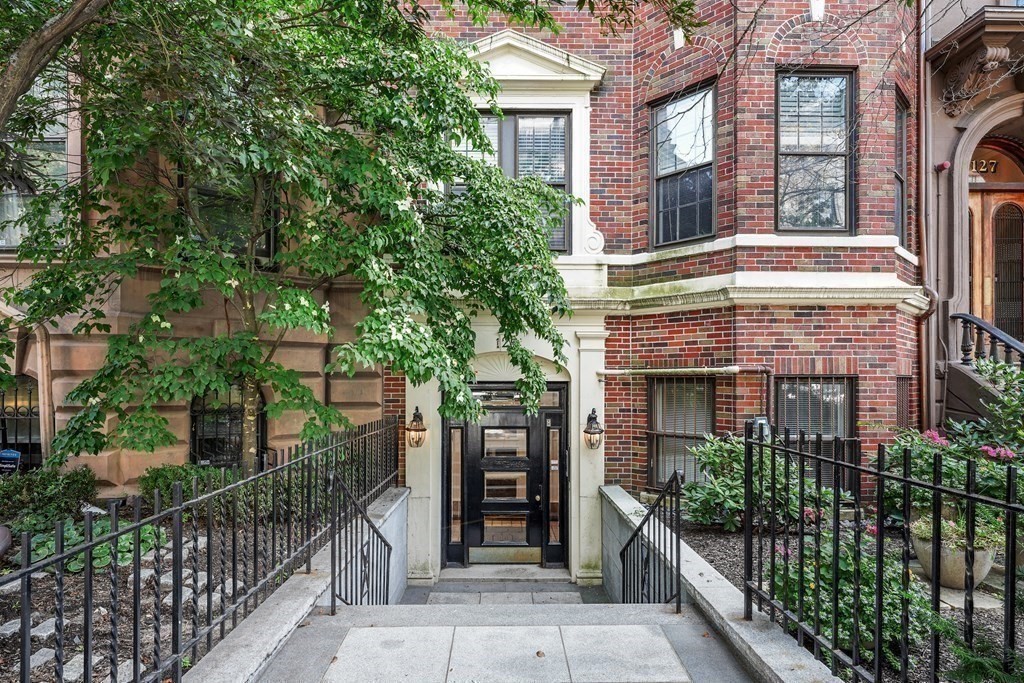 125 Beacon St, Boston, Massachusetts, 1 Room Rooms,1 BathroomBathrooms,Residential Lease,For Rent,Beacon St,73489780