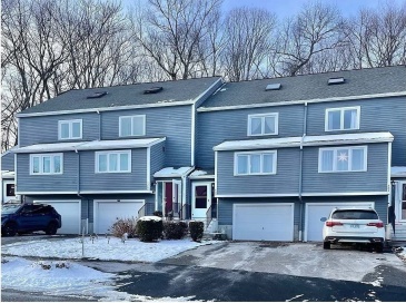 31 Blithewood Ave, Worcester, Massachusetts, 2 Bedrooms Bedrooms, 8 Rooms Rooms,1.5 BathroomsBathrooms,Residential Lease,For Rent,Blithewood Ave,73489791 31 Blithewood Ave, Worcester, Massachusetts, 2 Bedrooms Bedrooms, 8 Rooms Rooms,1.5 BathroomsBathrooms,Residential Lease,For Rent,Blithewood Ave,73489791