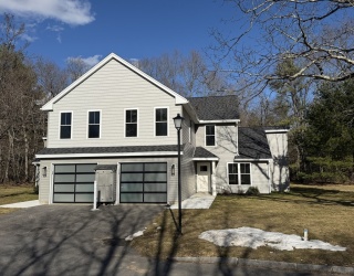15 Barracks Road, Hudson, Massachusetts, 4 Bedrooms Bedrooms, 7 Rooms Rooms,2.5 BathroomsBathrooms,Residential,For Sale,Barracks Road,73489800
