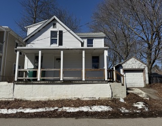 28 Angell St, Mansfield, Massachusetts, 3 Bedrooms Bedrooms, 7 Rooms Rooms,2 BathroomsBathrooms,Residential,For Sale,Angell St,73489801