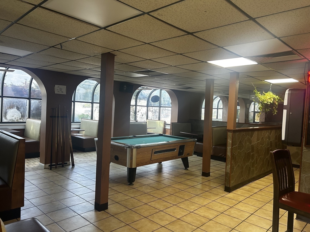 1633 Bay St, Springfield, Massachusetts, ,Business Opportunity,For Sale,Bay St,73489816