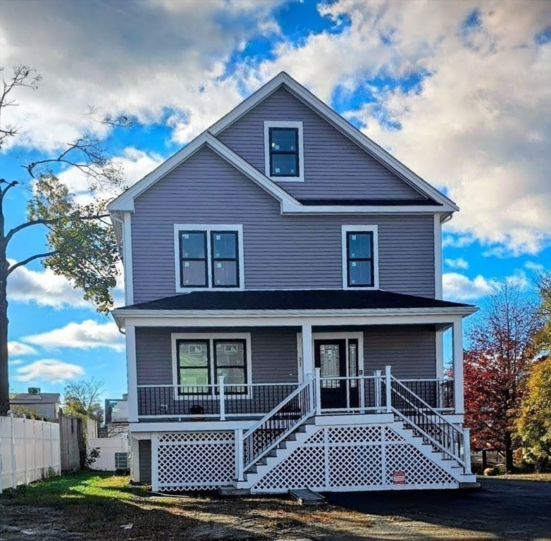 31 Niagara St, Fall River, Massachusetts, 5 Bedrooms Bedrooms, 8 Rooms Rooms,2.5 BathroomsBathrooms,Residential,For Sale,Niagara St,73489850