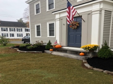 85 W Main St, Georgetown, Massachusetts, 5 Bedrooms Bedrooms, 10 Rooms Rooms,2.5 BathroomsBathrooms,Residential Income,For Sale,W Main St,73489844