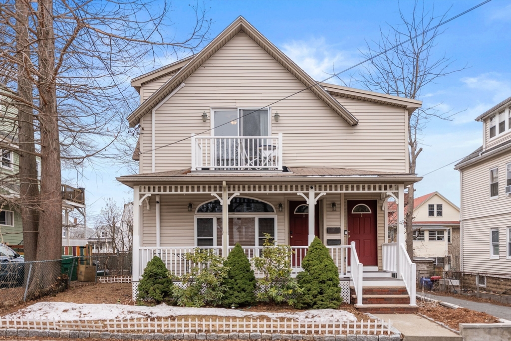 45 Quincy, Medford, Massachusetts, 3 Bedrooms Bedrooms, 5 Rooms Rooms,2 BathroomsBathrooms,Residential Lease,For Rent,Quincy,73489945